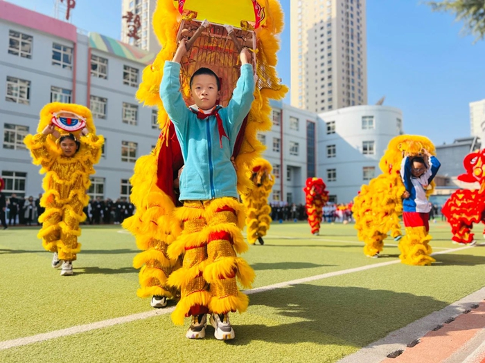 尽管也有一